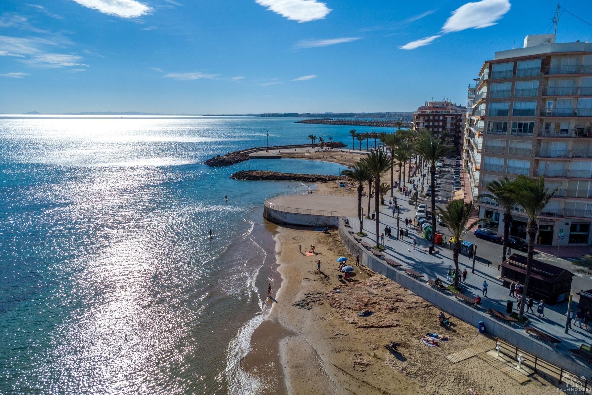 Resale - Apartments - Torrevieja - Playa del cura