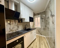 Resale - Apartments - Torrevieja - Playa del cura