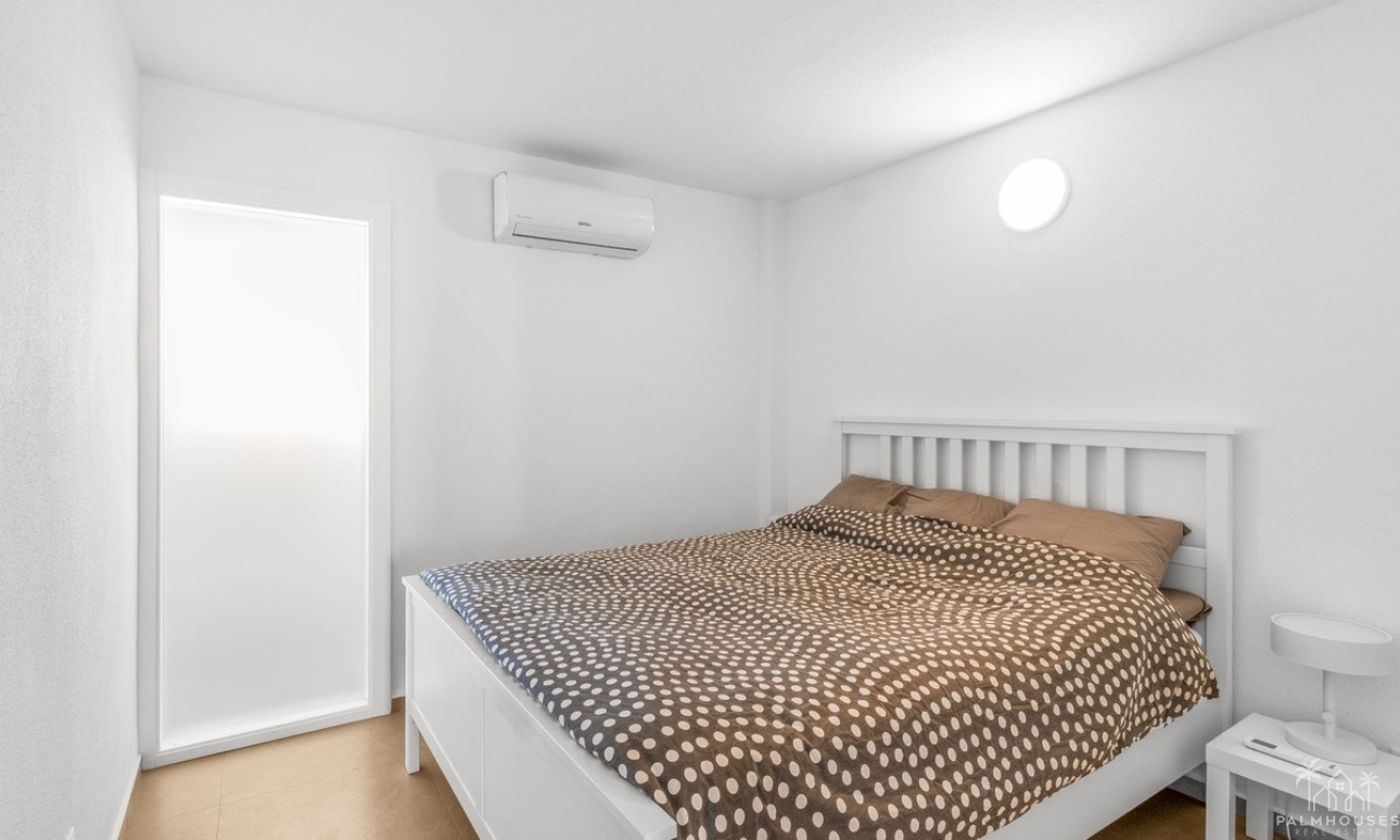 Resale - Apartments - Torrevieja - Playa del cura