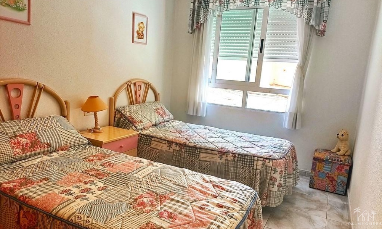 Resale - Apartments - Torrevieja - Playa del cura