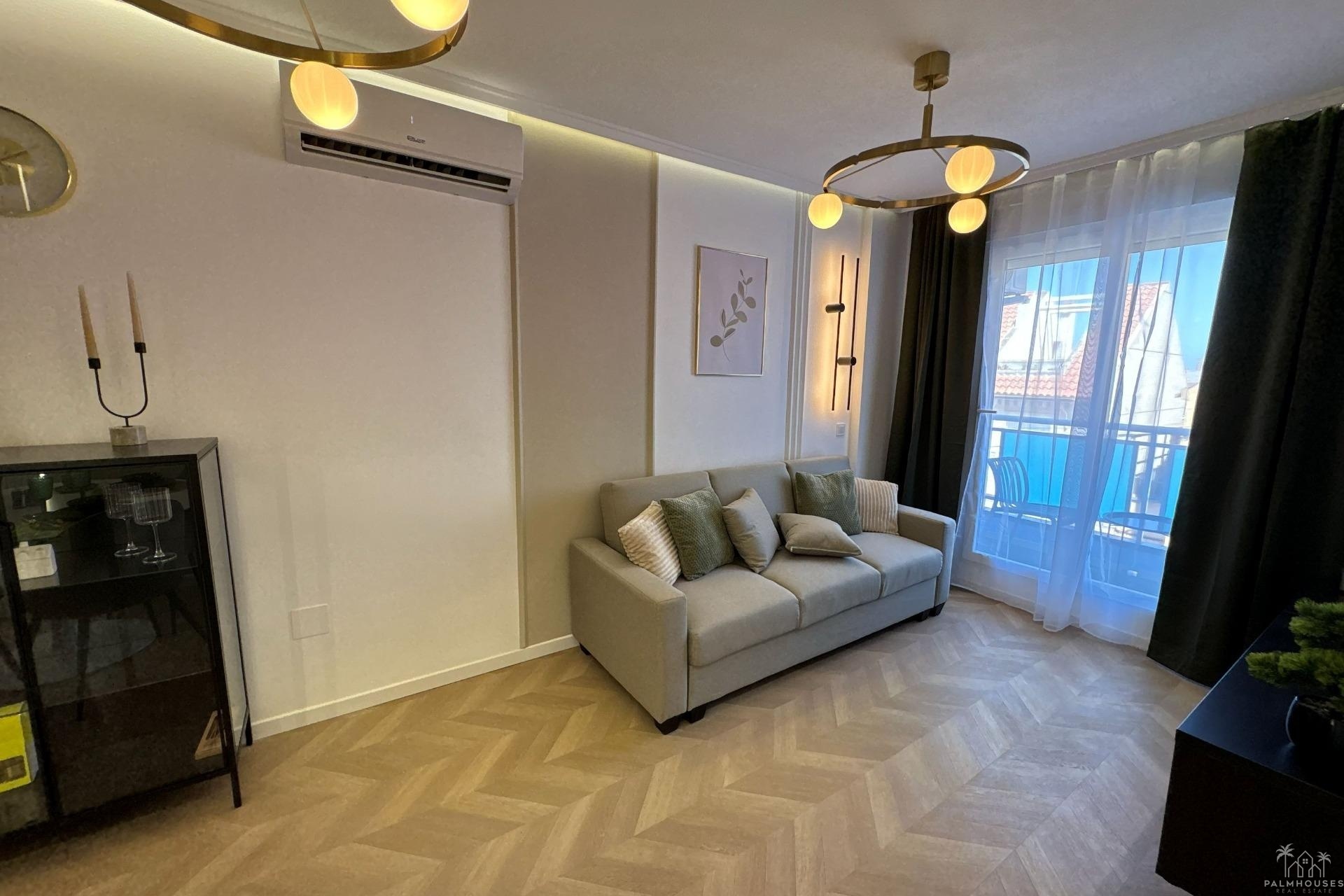 Resale - Apartments - Torrevieja - Playa del cura