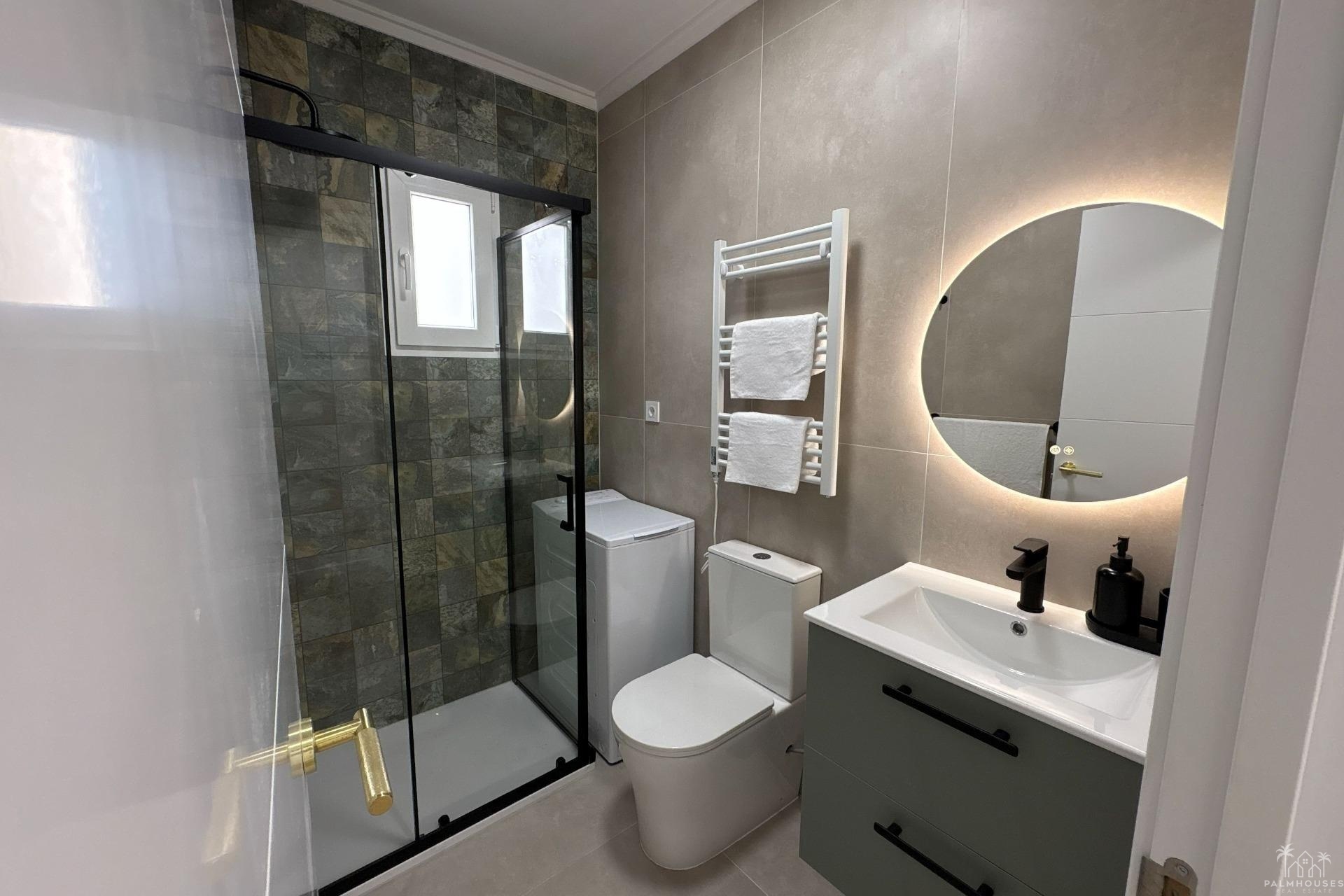 Resale - Apartments - Torrevieja - Playa del cura