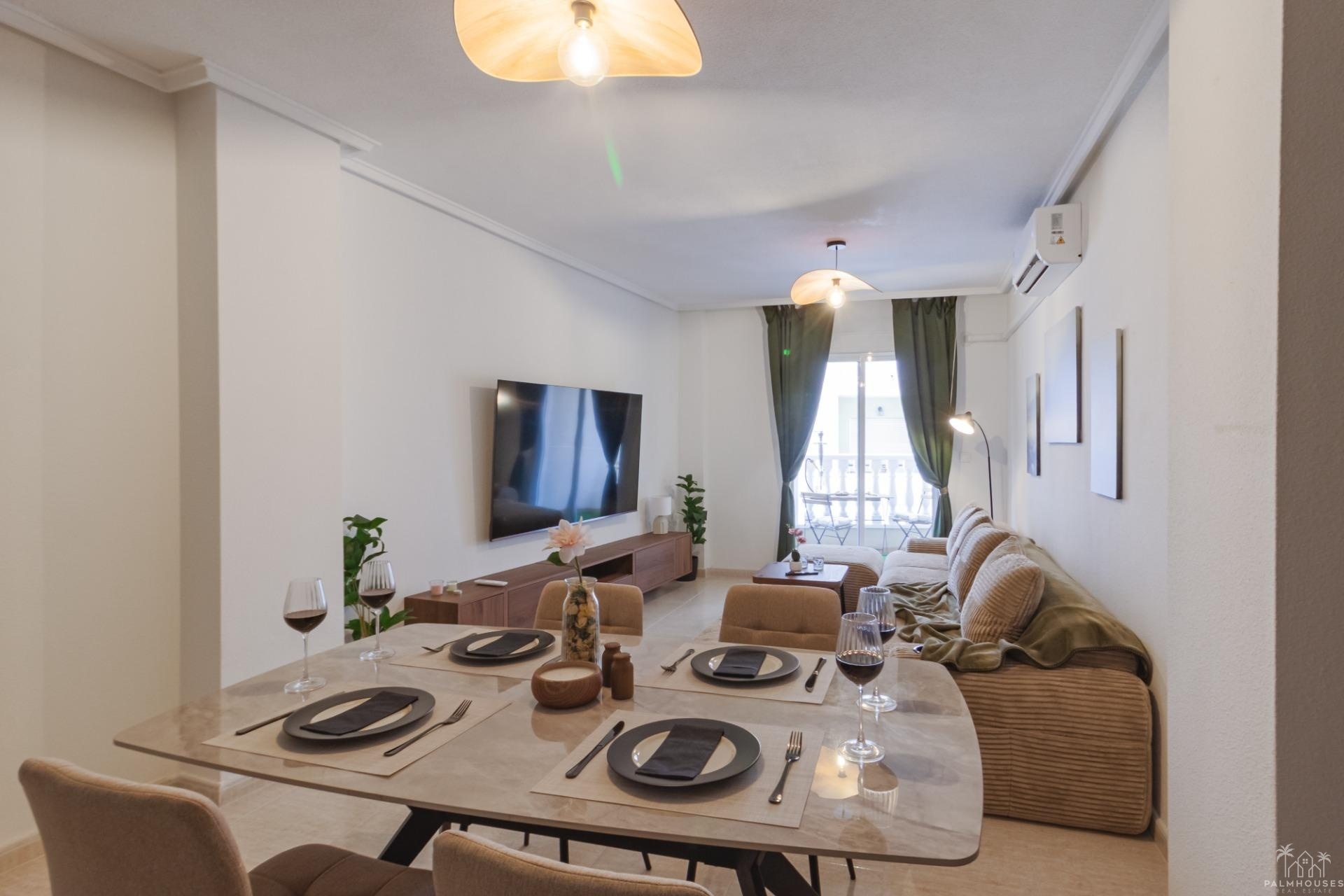 Resale - Apartments - Torrevieja - Playa del cura