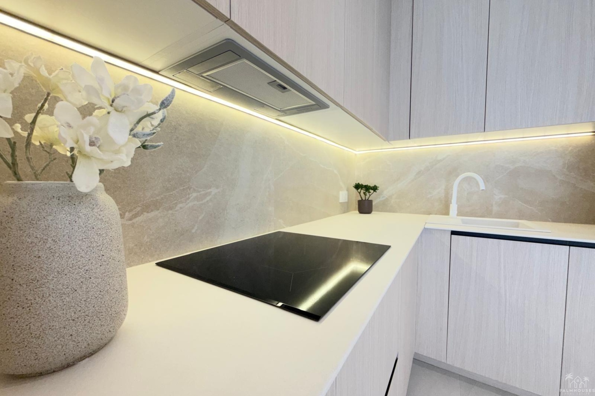 Resale - Apartments - Torrevieja - Playa del cura