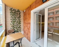 Resale - Apartments - Torrevieja - Playa del cura