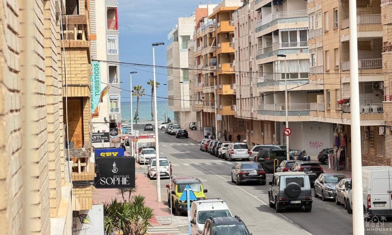 Resale - Apartments - Torrevieja - Playa del cura