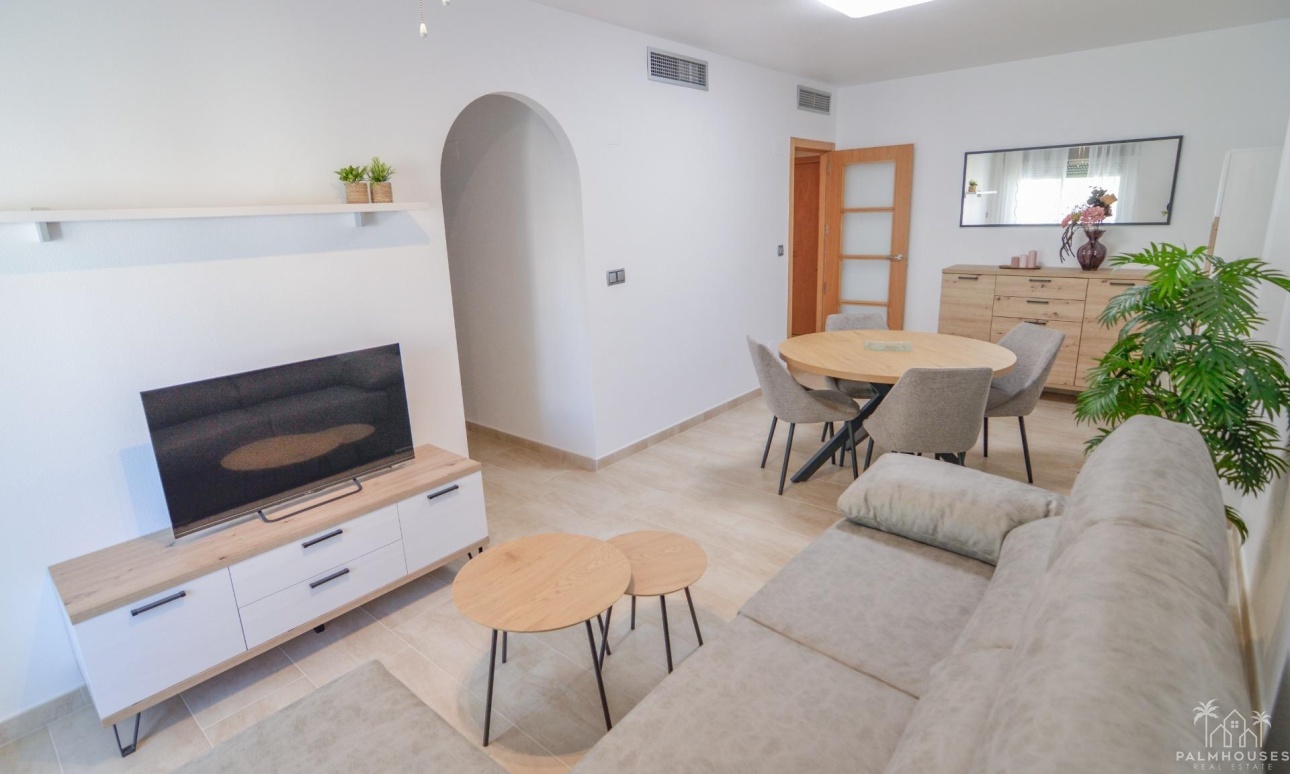 Resale - Apartments - Torrevieja - Playa del cura