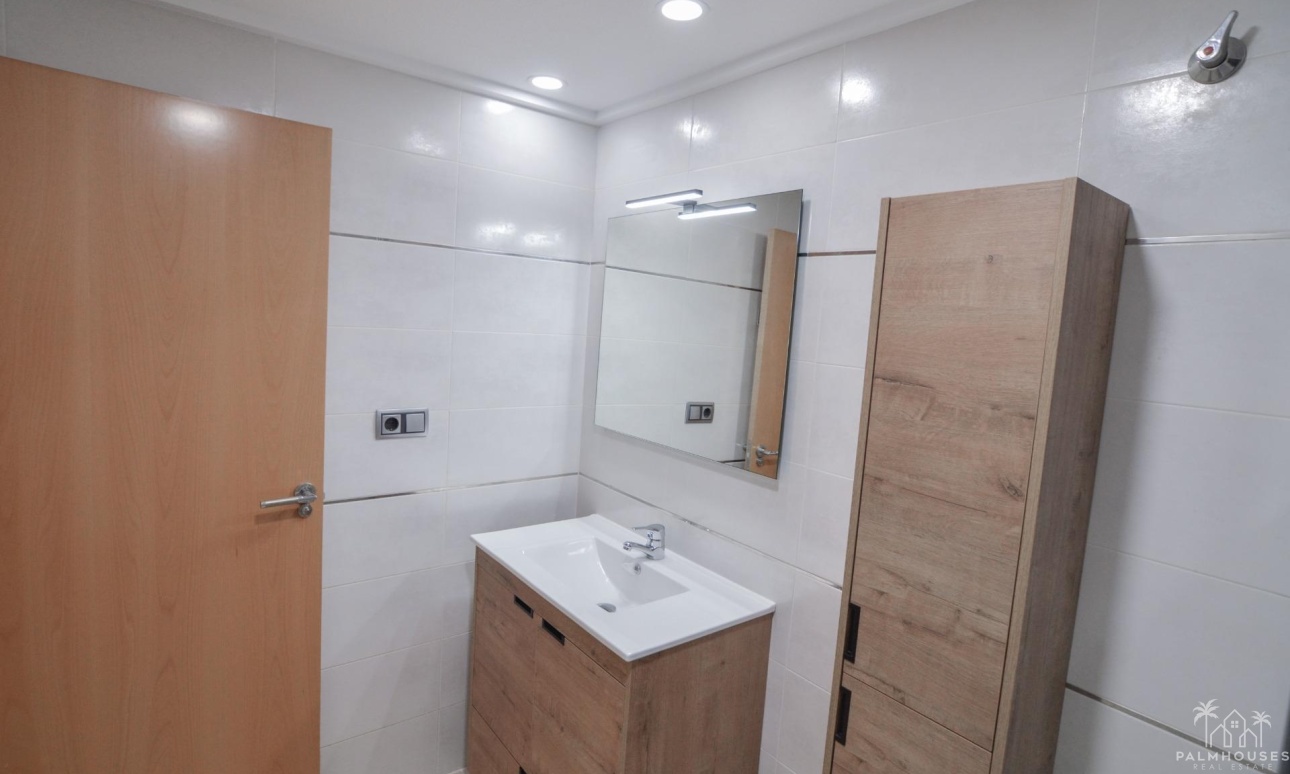 Resale - Apartments - Torrevieja - Playa del cura