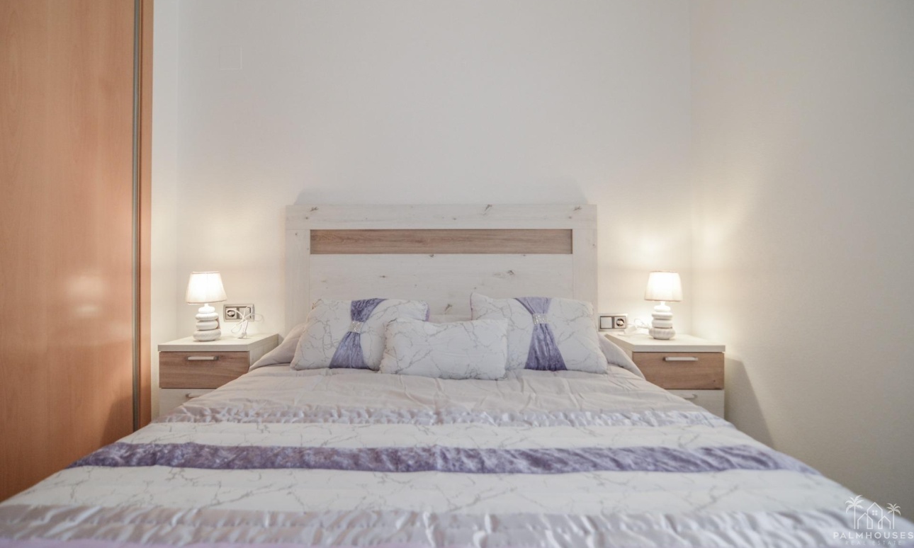 Resale - Apartments - Torrevieja - Playa del cura