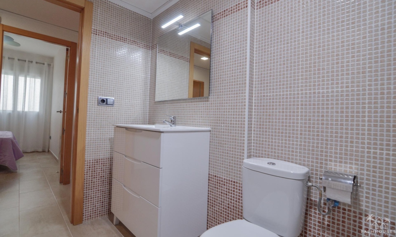 Resale - Apartments - Torrevieja - Playa del cura