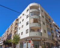 Resale - Apartments - Torrevieja - Playa del cura