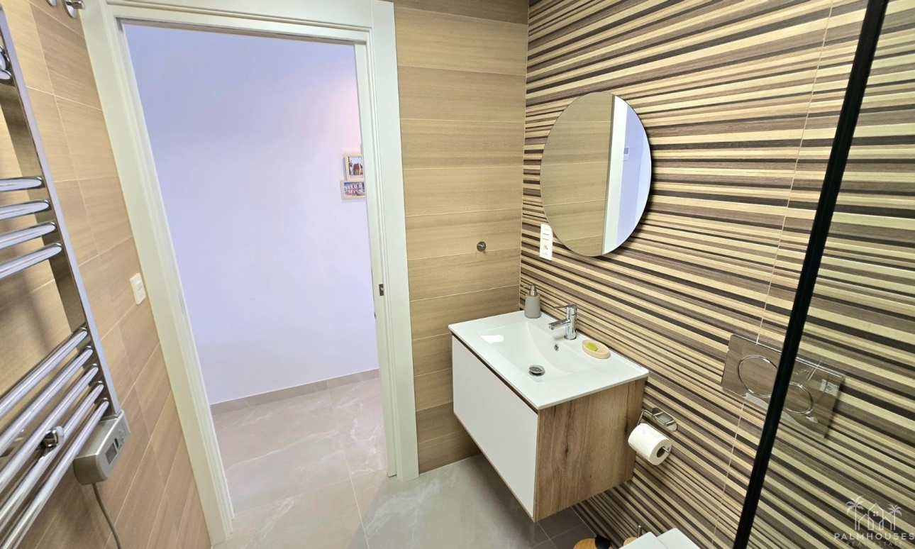 Resale - Apartments - Torrevieja - Playa del cura