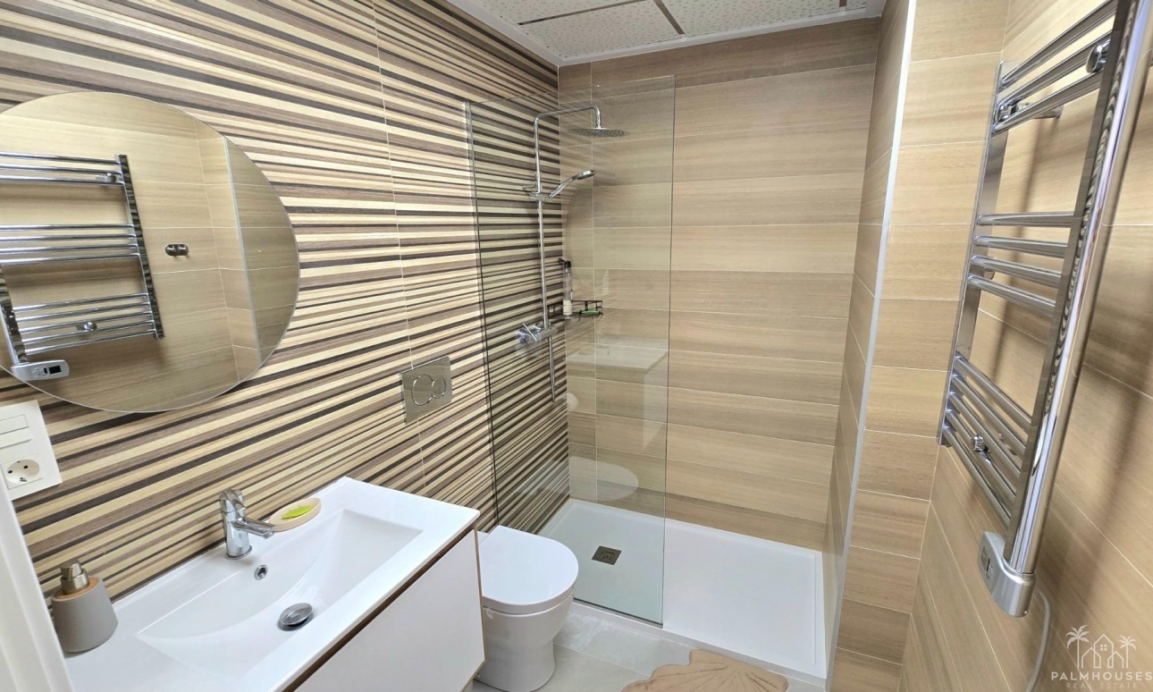 Resale - Apartments - Torrevieja - Playa del cura