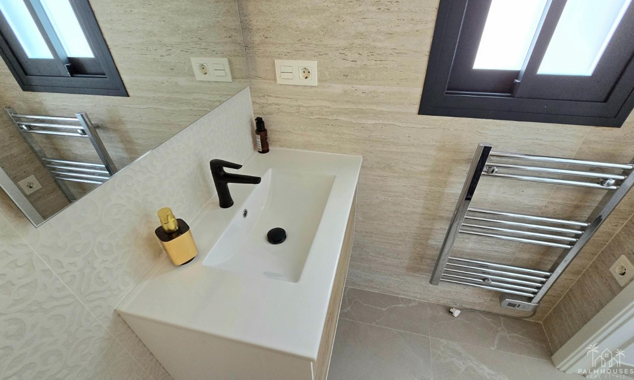 Resale - Apartments - Torrevieja - Playa del cura