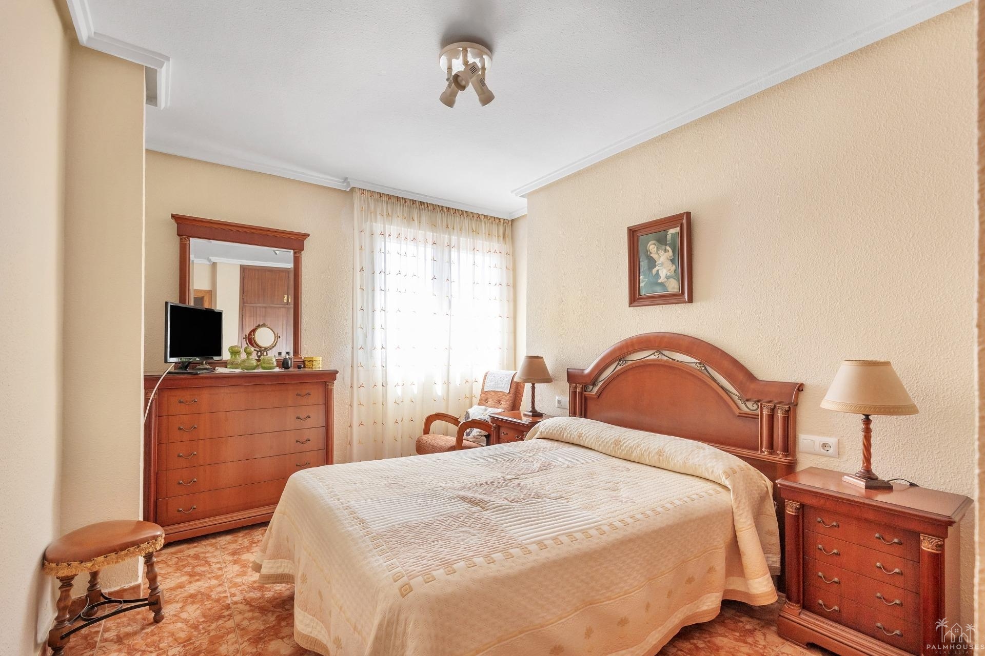 Resale - Apartments - Torrevieja - Playa del cura