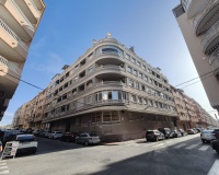 Resale - Apartments - Torrevieja - Playa del cura