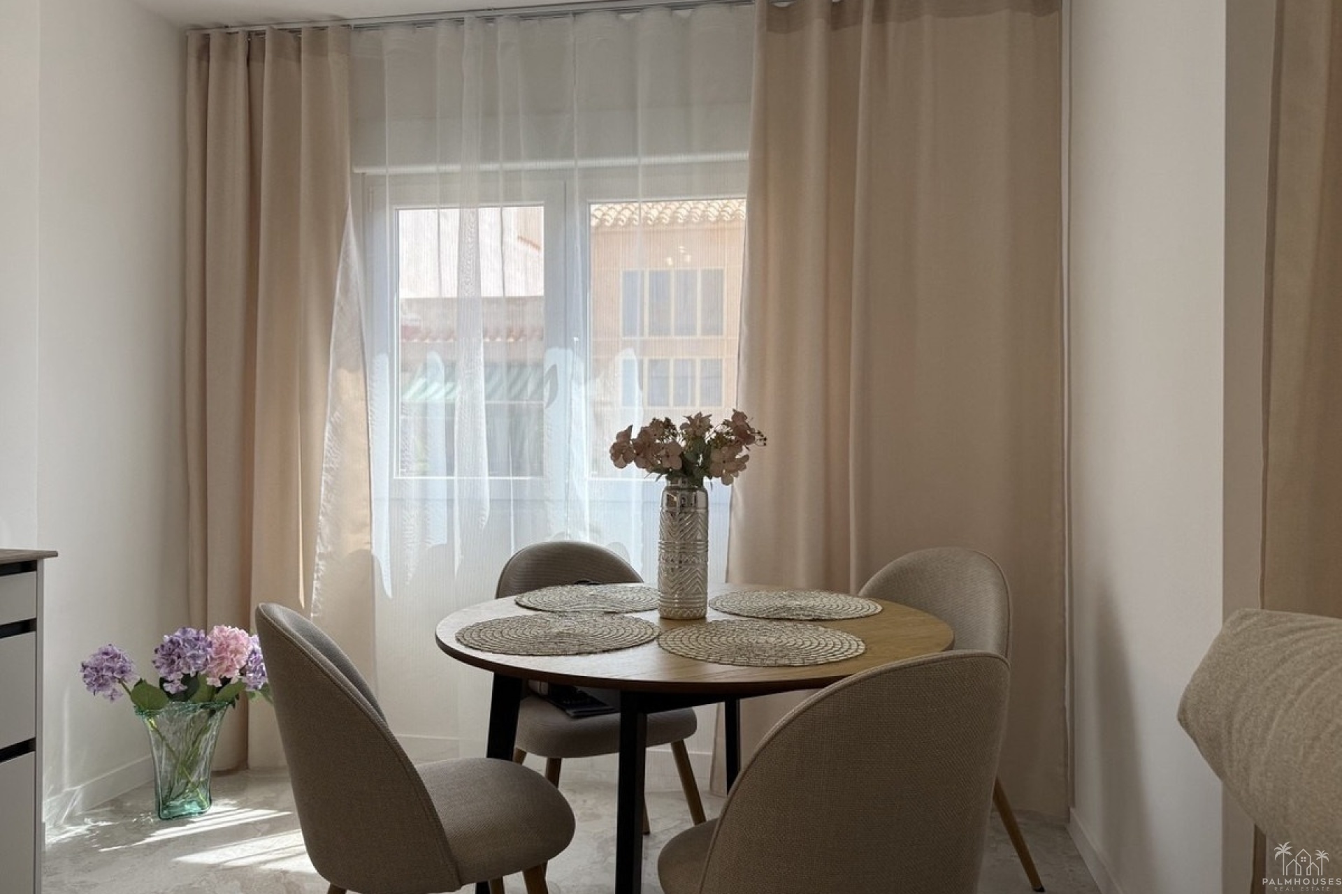 Resale - Apartments - Torrevieja - Playa del cura