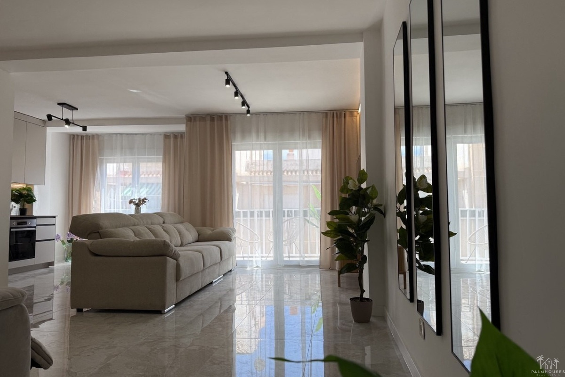 Resale - Apartments - Torrevieja - Playa del cura