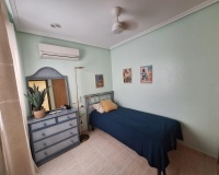 Resale - Apartments - Torrevieja - Playa del cura