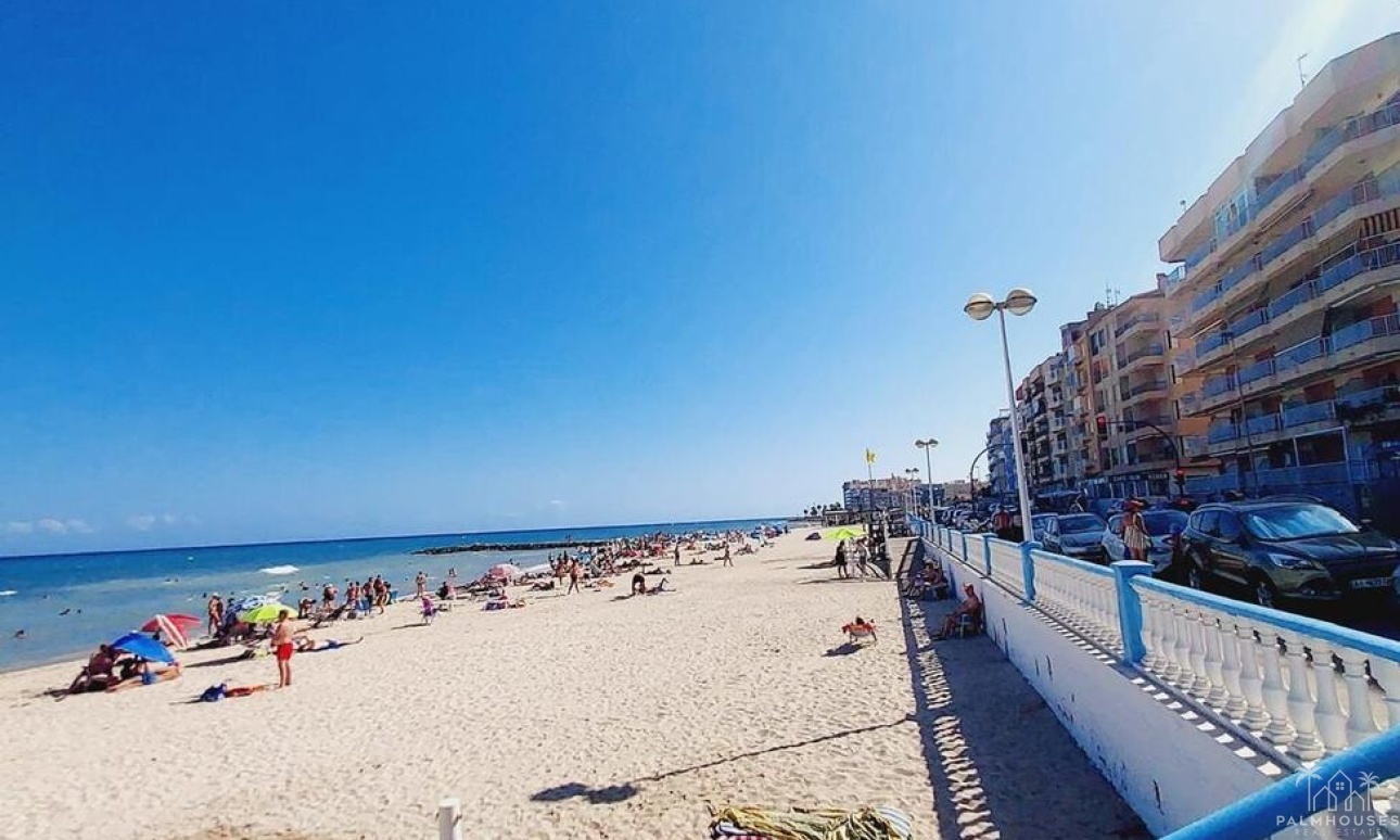 Resale - Apartments - Torrevieja - PLAYA LOS LOCOS
