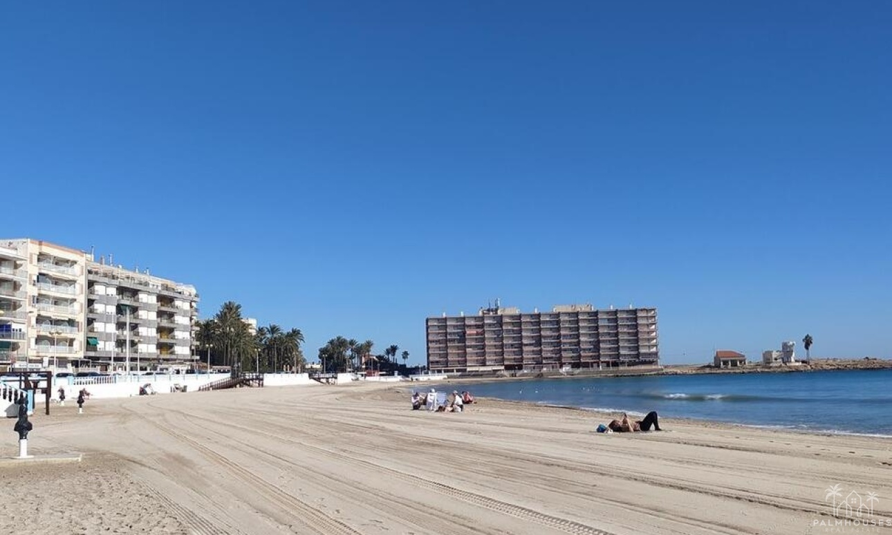 Resale - Apartments - Torrevieja - PLAYA LOS LOCOS