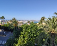 Resale - Apartments - Torrevieja - Puerto