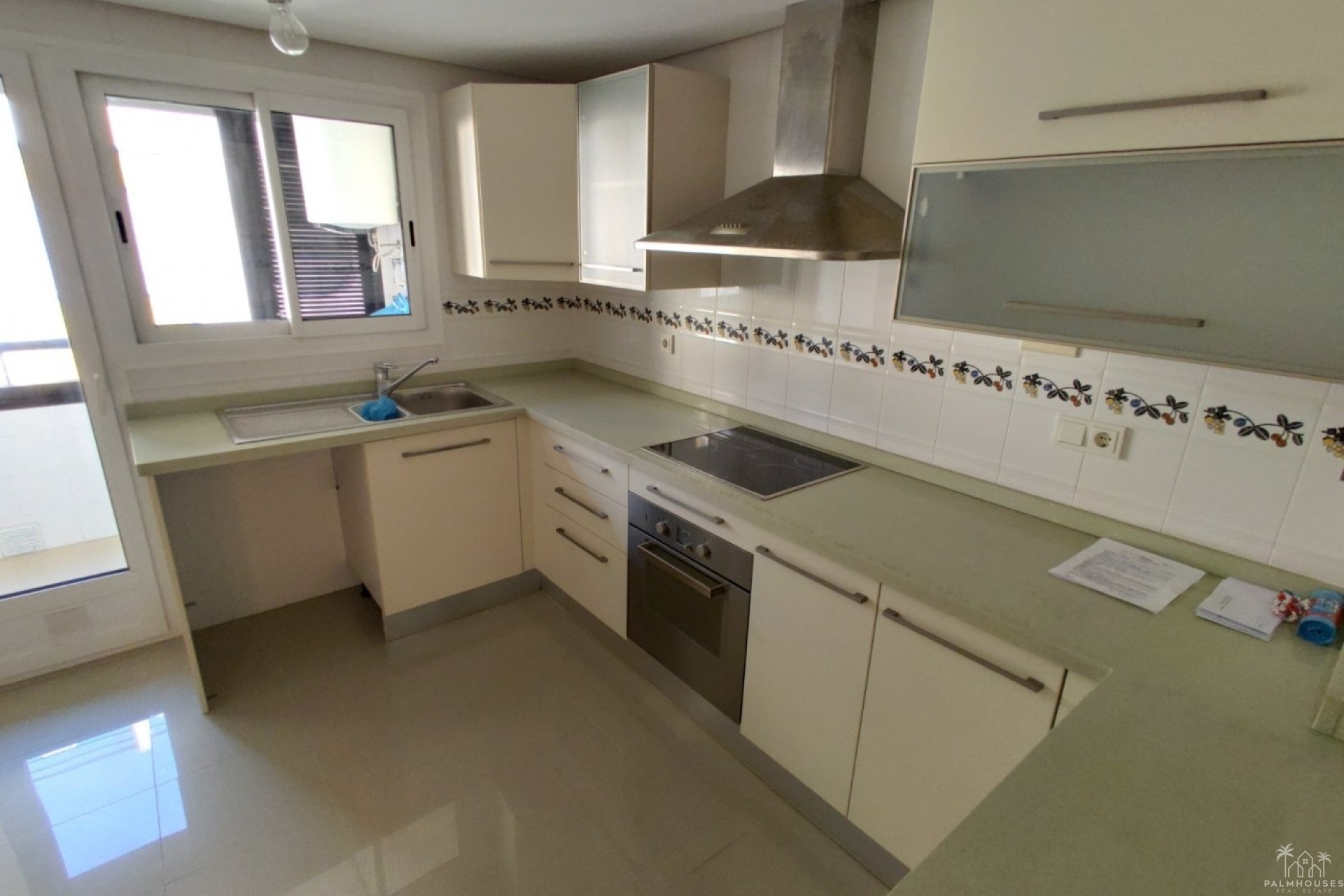 Resale - Apartments - Torrevieja - Puerto