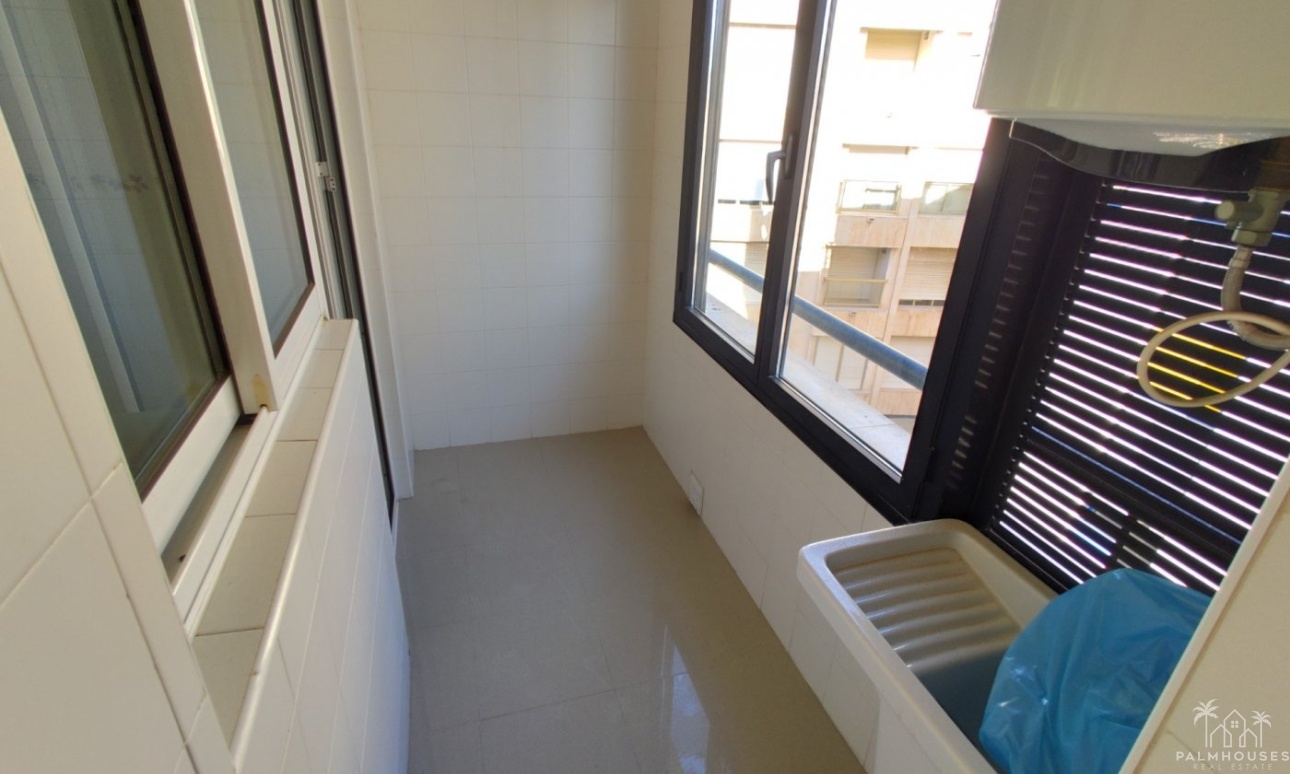 Resale - Apartments - Torrevieja - Puerto