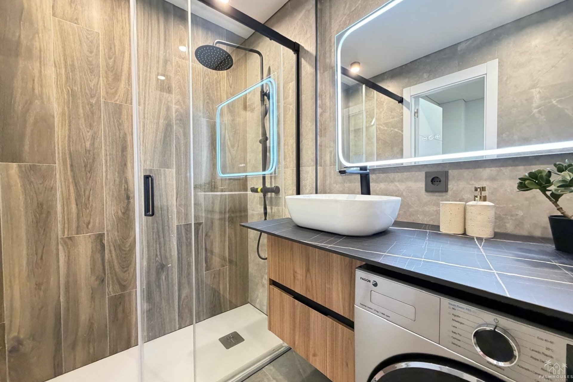 Resale - Apartments - Torrevieja - Punta Prima