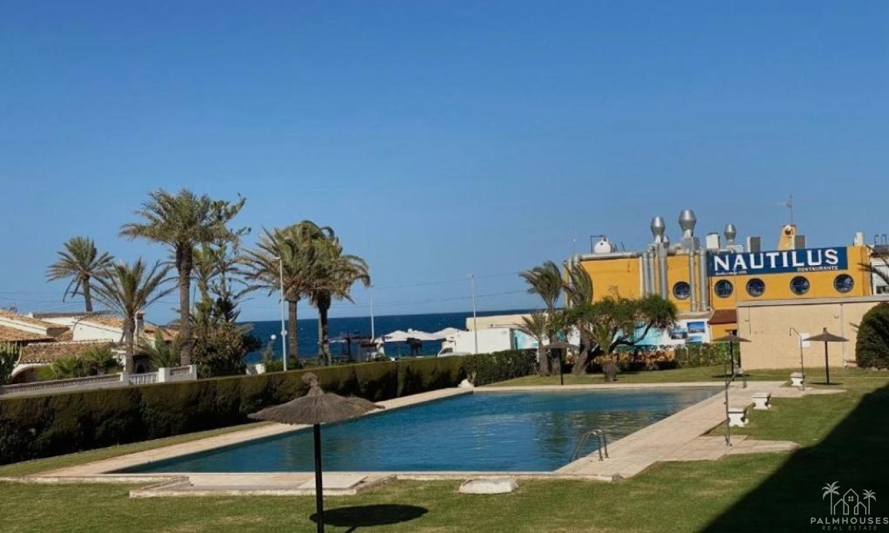 Resale - Apartments - Torrevieja - Punta Prima