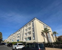 Resale - Apartments - Torrevieja - Punta Prima