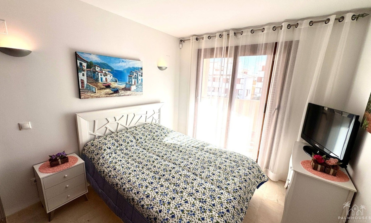Resale - Apartments - Torrevieja - Punta Prima