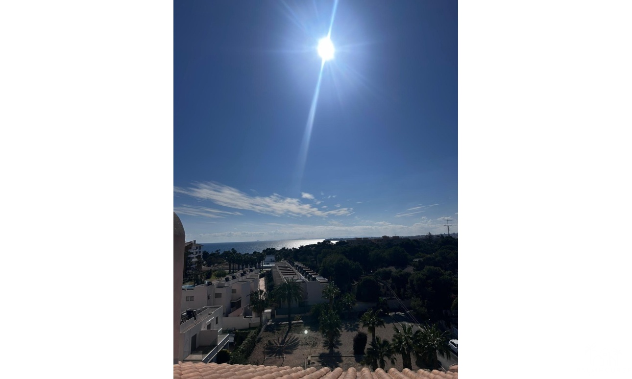 Resale - Apartments - Torrevieja - Punta Prima