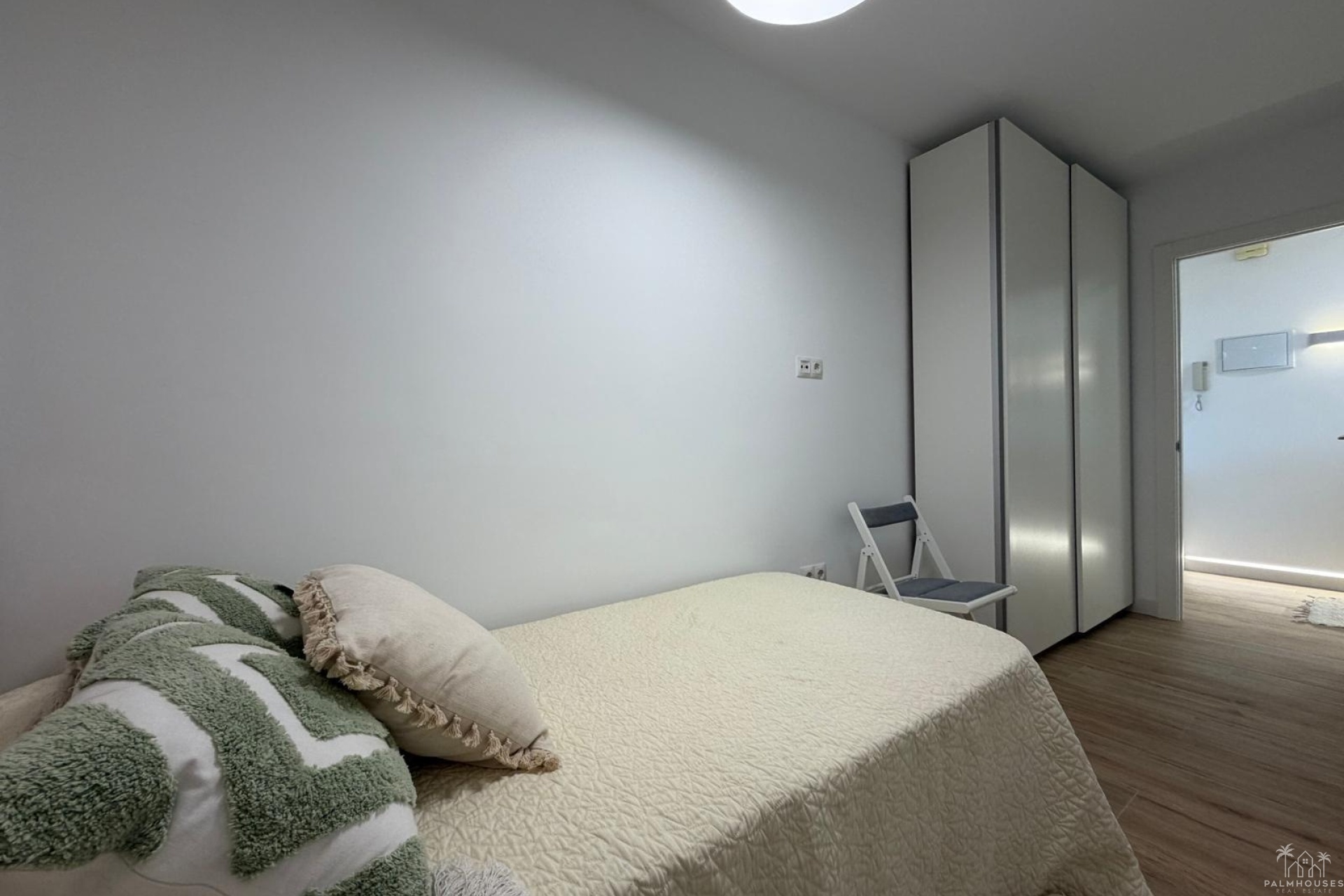 Resale - Apartments - Torrevieja - Punta Prima