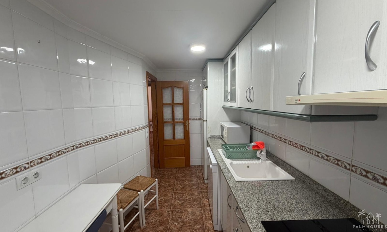 Resale - Apartments - Torrevieja - Punta Prima