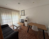 Resale - Apartments - Torrevieja - Punta Prima