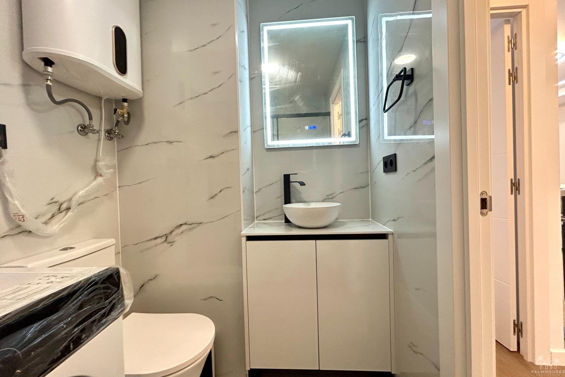 Resale - Apartments - Torrevieja - Punta Prima