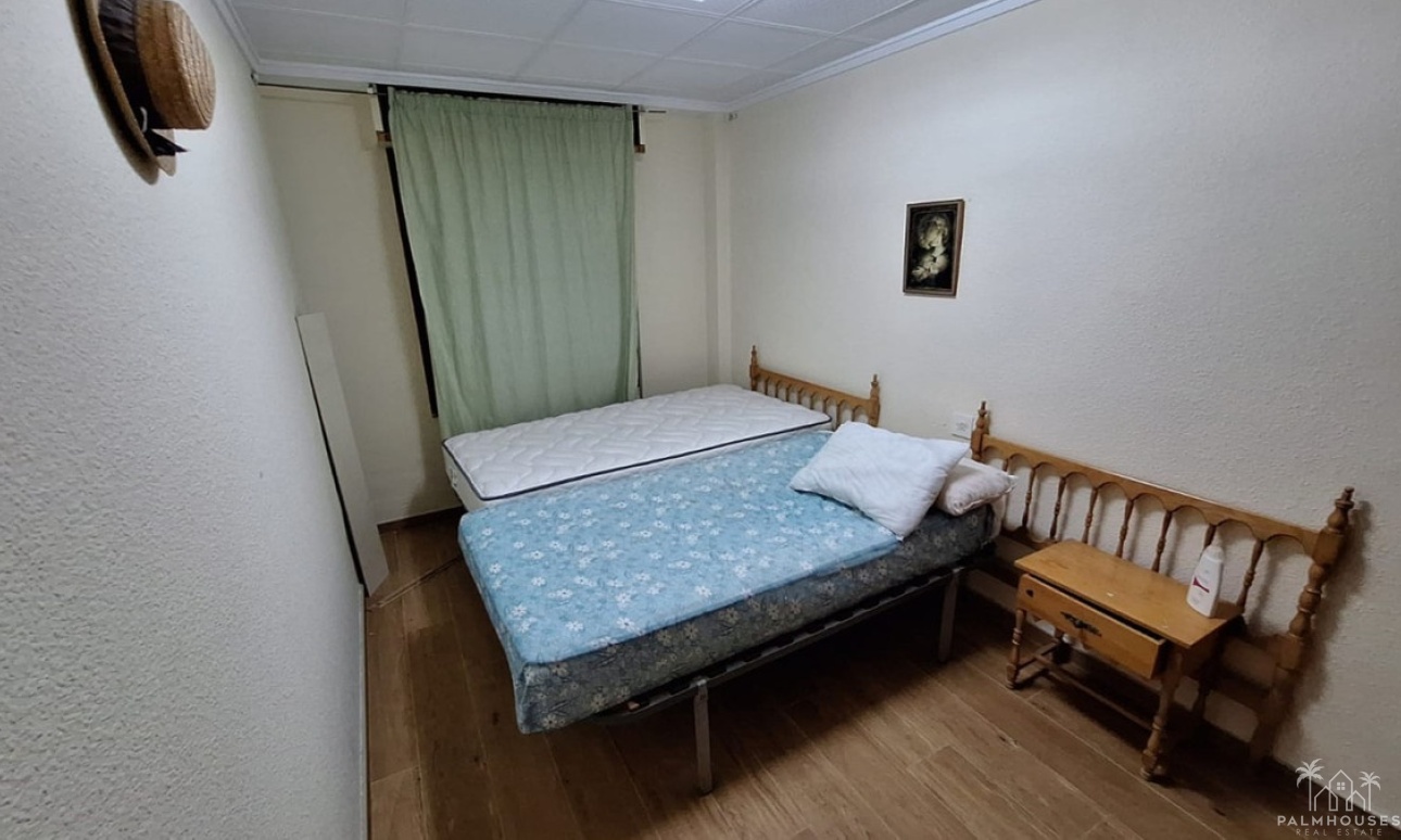 Resale - Apartments - Torrevieja - Torrevieja Centro