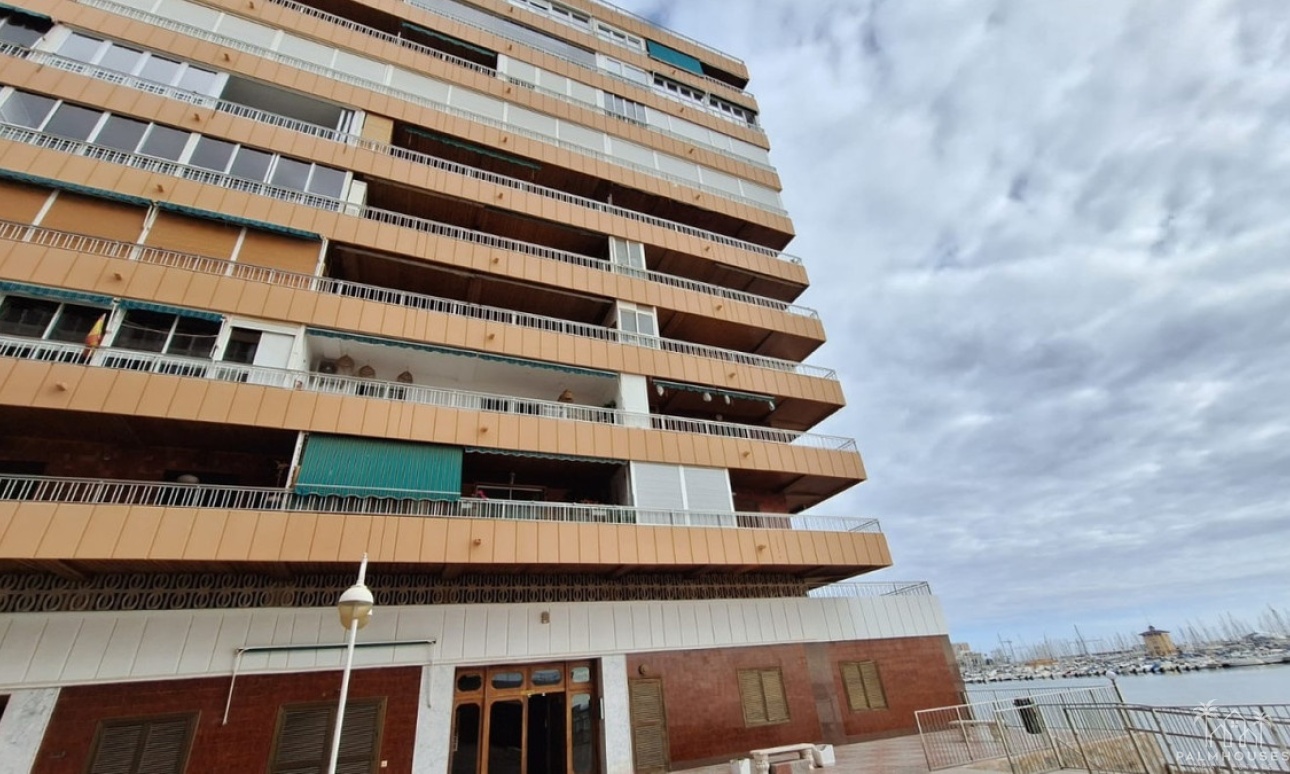 Resale - Apartments - Torrevieja - Torrevieja Centro