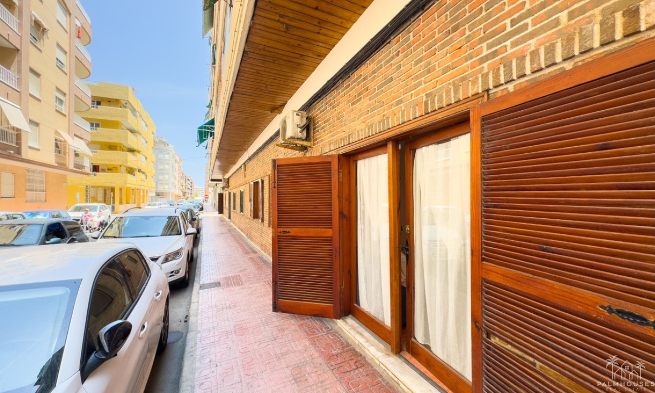 Resale - Apartments - Torrevieja - Torrevieja Centro