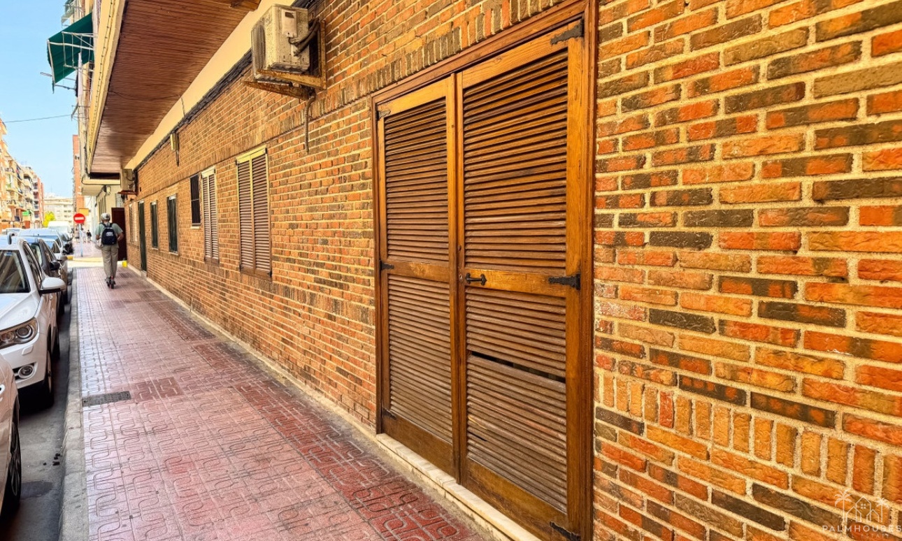 Resale - Apartments - Torrevieja - Torrevieja Centro