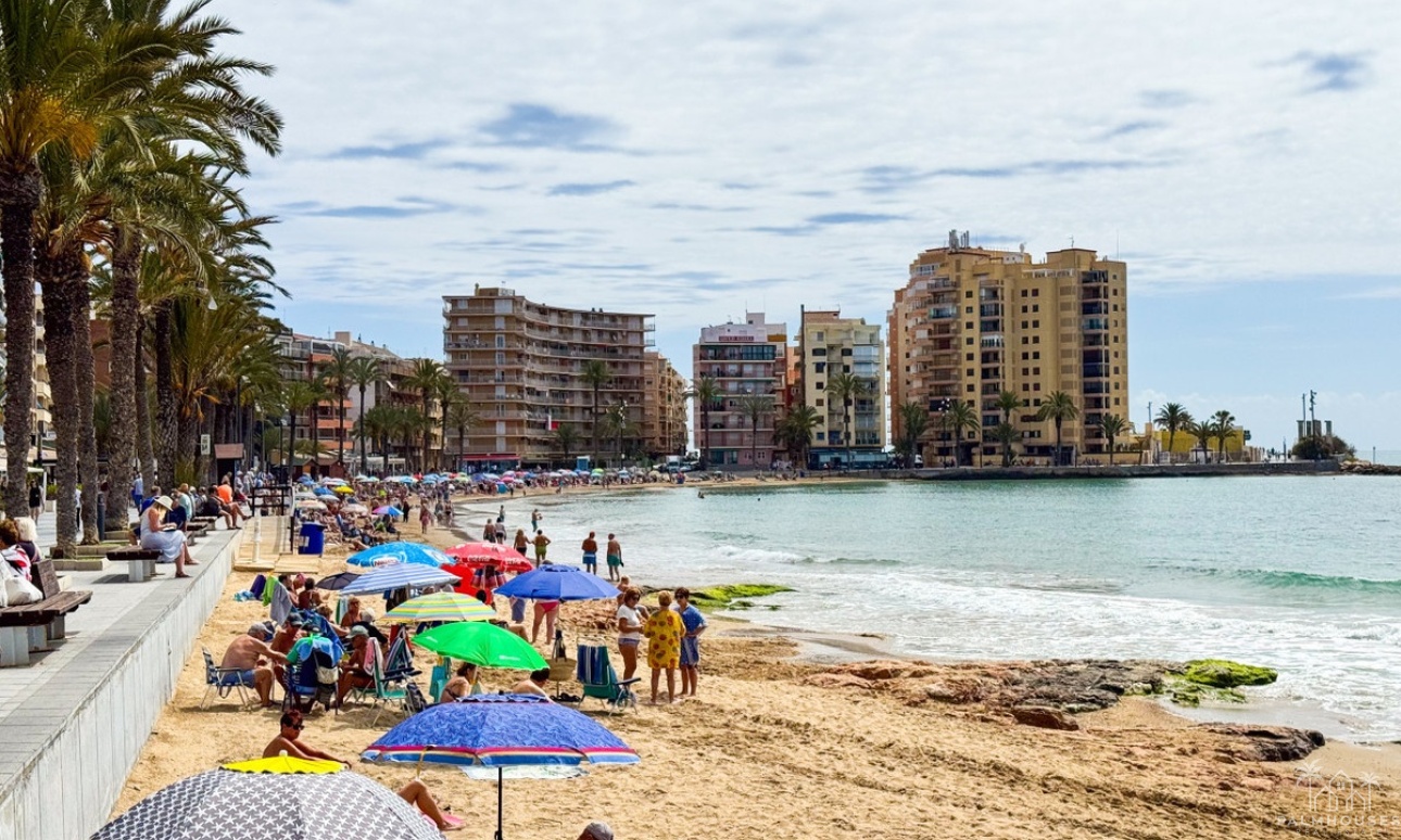 Resale - Apartments - Torrevieja - Torrevieja Centro