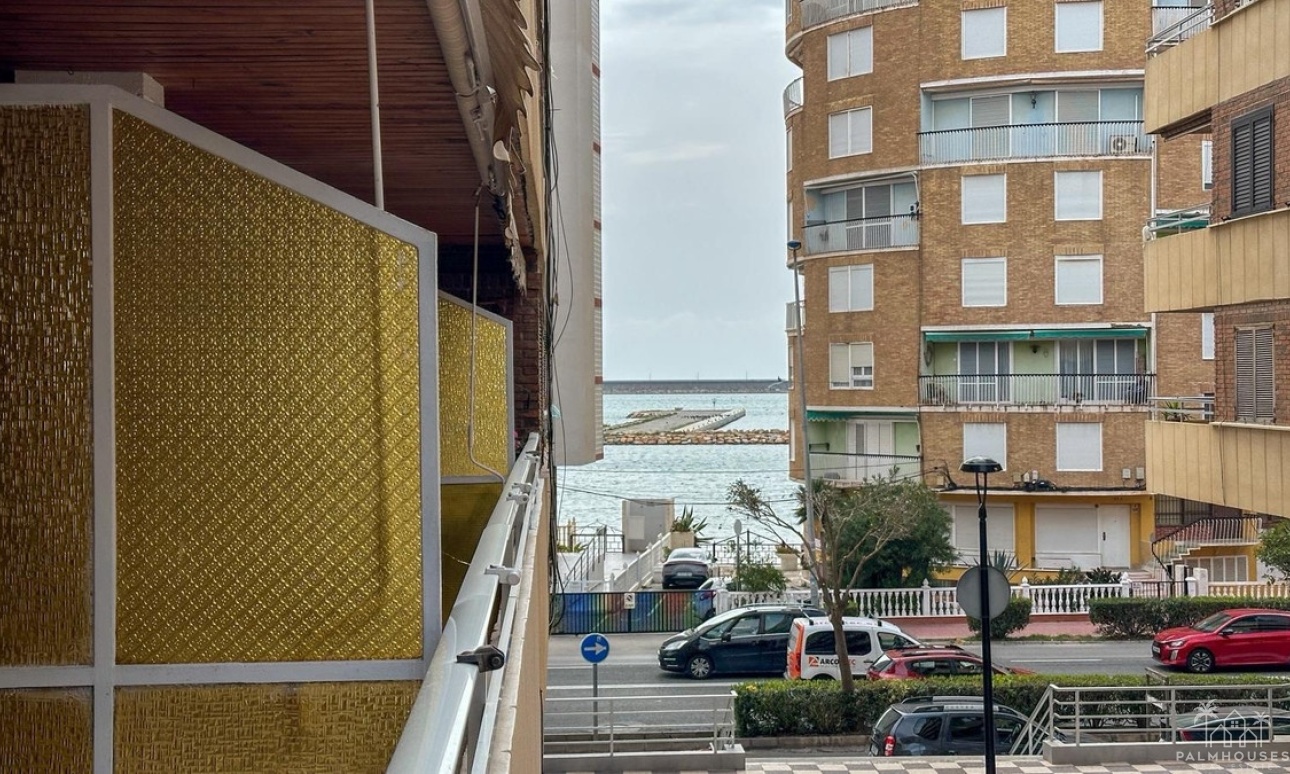 Resale - Apartments - Torrevieja - Torrevieja Centro