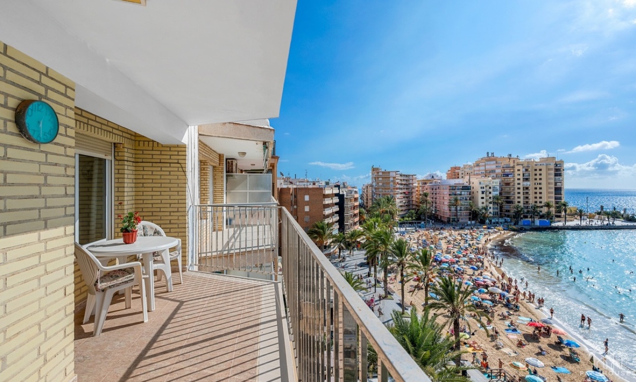 Resale - Apartments - Torrevieja - Torrevieja Centro