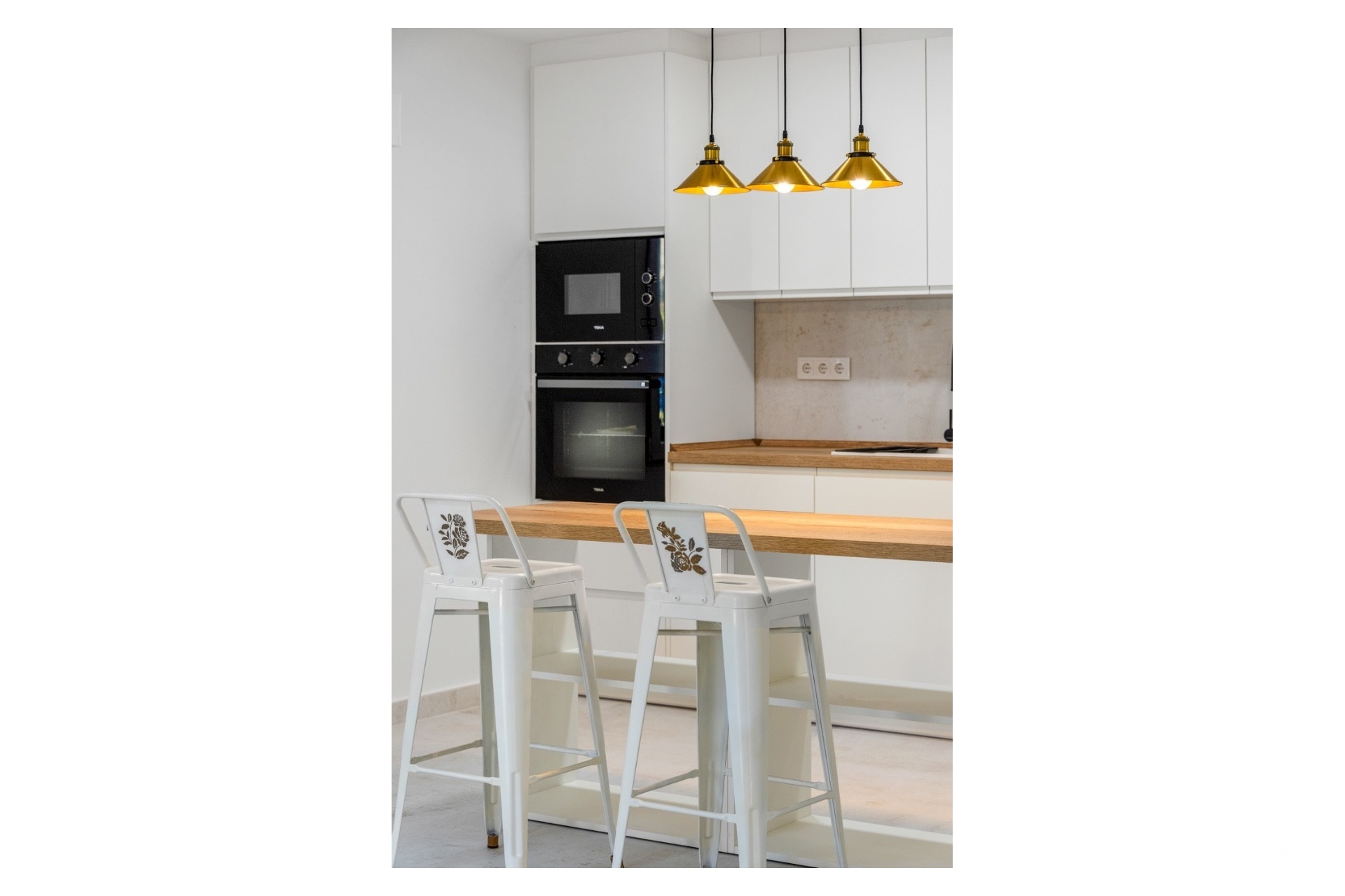 Resale - Apartments - Torrevieja - Torrevieja Centro