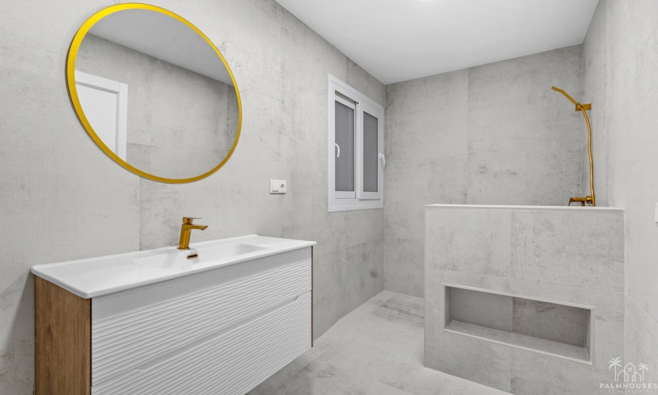 Resale - Apartments - Torrevieja - Torrevieja Centro