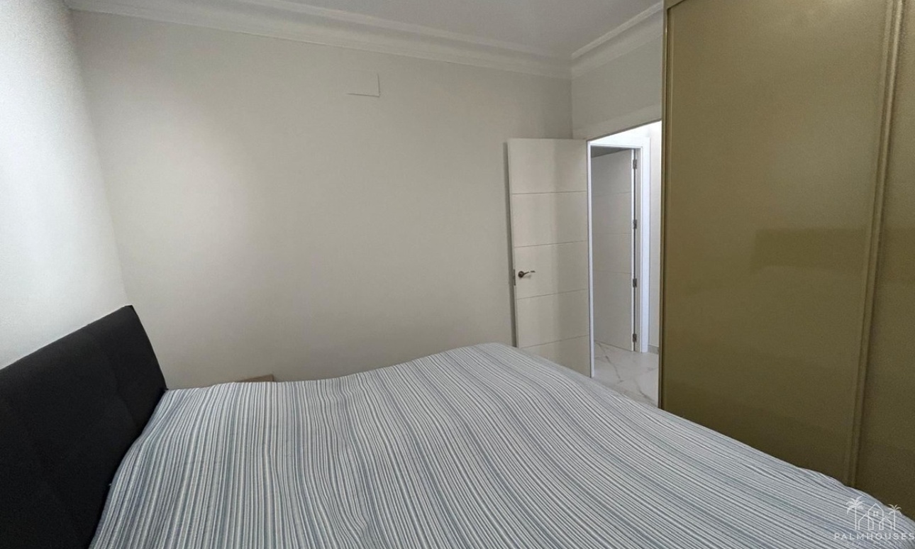 Resale - Apartments - Torrevieja - Torrevieja Centro