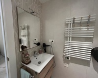 Resale - Apartments - Torrevieja - Torrevieja Centro