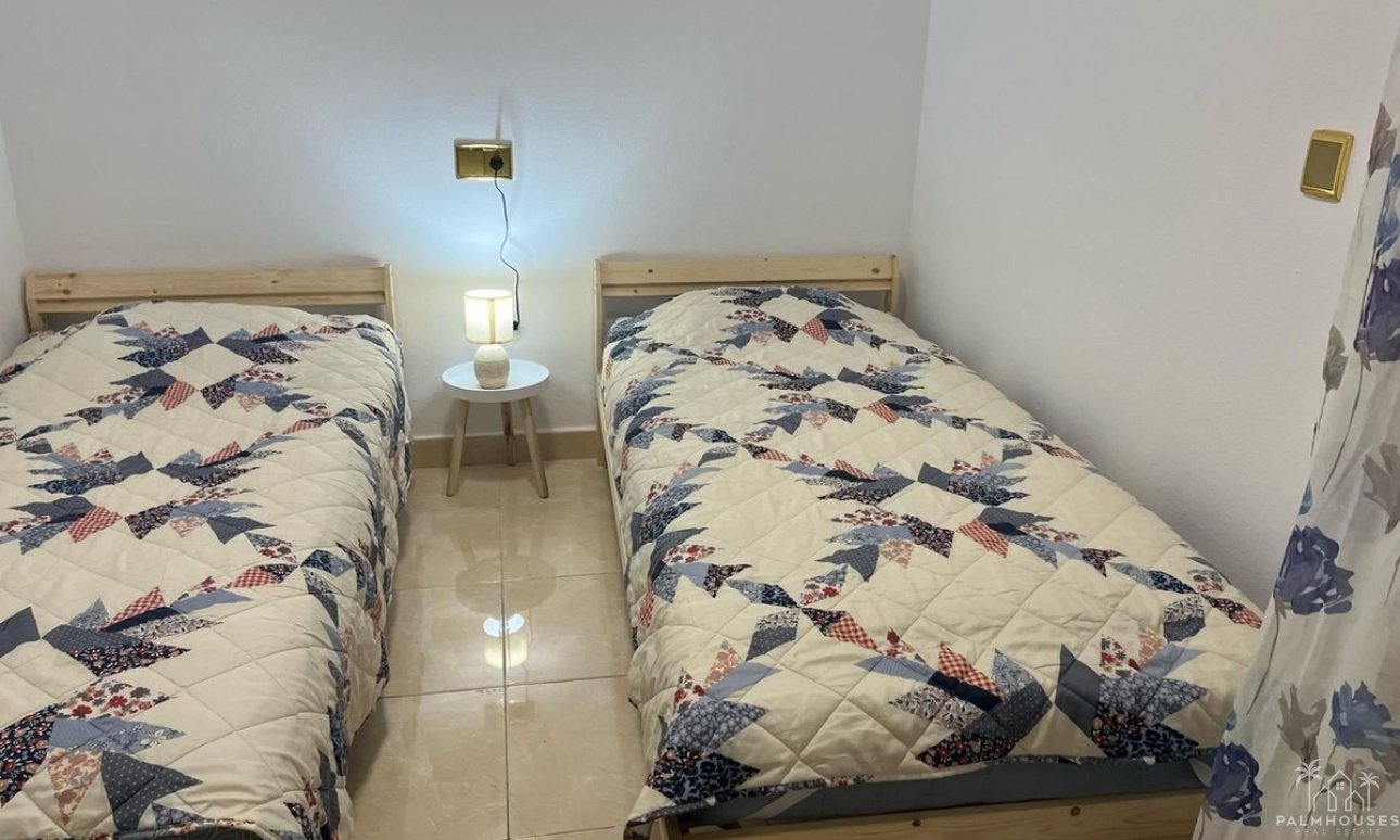 Resale - Apartments - Torrevieja - Torrevieja Centro