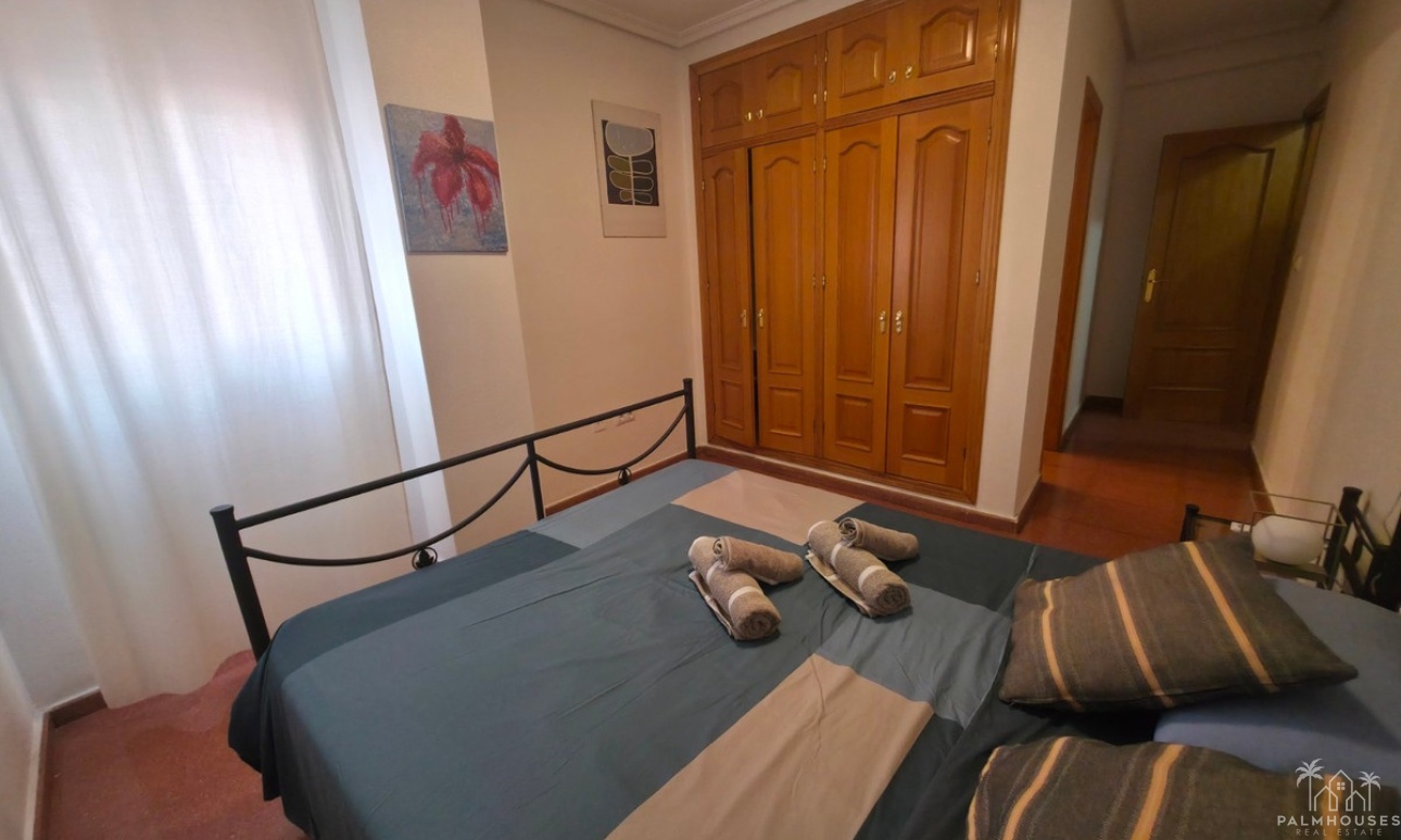 Resale - Apartments - Torrevieja - Torrevieja Centro